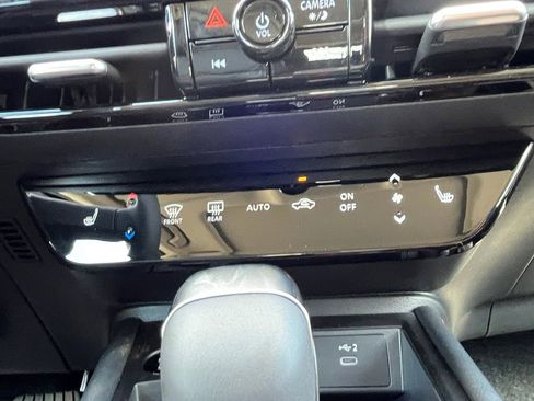 New 2026 Nissan Kicks SR w/ SR Premium Package image 4