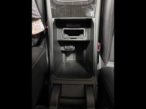 Used 2018 Buick Regal Essence w/ Driver Confidence Package #1 image 13