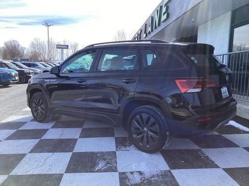 Used 2024 Volkswagen Taos S image 6