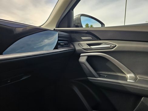 Used 2025 Audi Q5 Premium Plus image 24