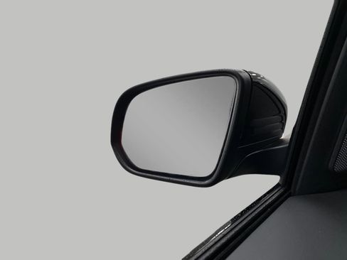 Certified 2025 Mercedes-Benz GLS 450 4MATIC image 21