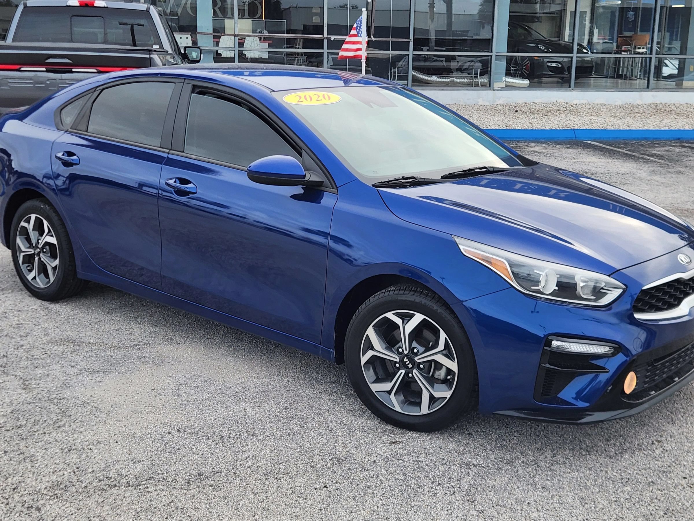 Used 2020 Kia Forte LXS FWD image 9