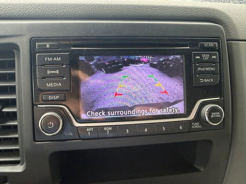 Used 2018 Nissan NV 2500 SV RWD image 15