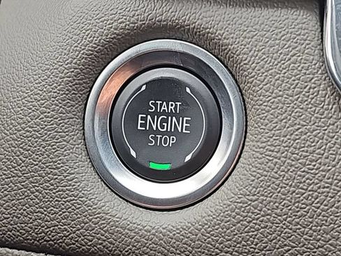 Used 2025 Chevrolet Colorado ZR2 AWD/4WD image 18