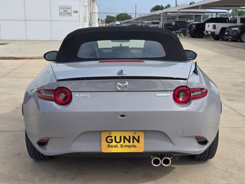 Used 2025 MAZDA MX-5 Miata Grand Touring w/ Weather Package RWD image 6