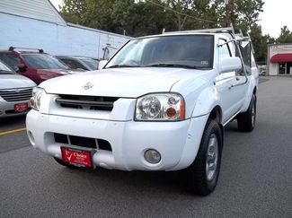 Used 2001 Nissan Frontier SE Desert Runner image 1