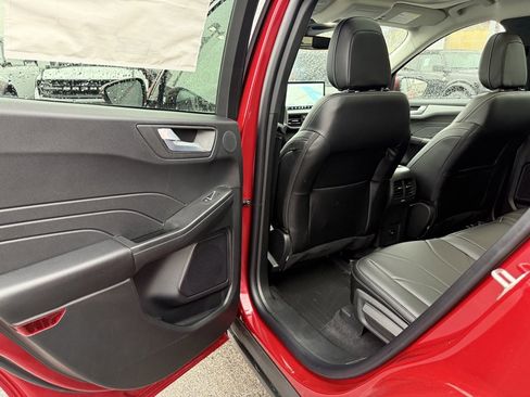 New 2026 Ford Escape Platinum w/ Premium Technology Package image 28