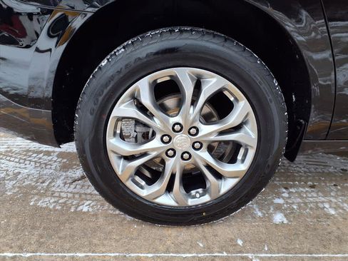 Used 2019 Buick Enclave Avenir w/ Avenir Technology Package image 8