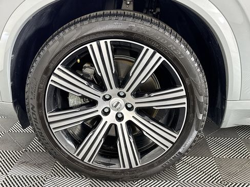 Used 2024 Volvo XC90 T8 Ultimate w/ Protection Package Premier image 37