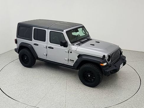 Used 2019 Jeep Wrangler Unlimited Sport AWD/4WD image 15