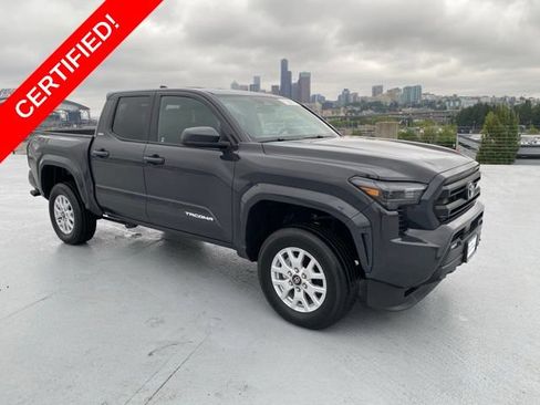 Certified 2025 Toyota Tacoma SR5 AWD/4WD image 1
