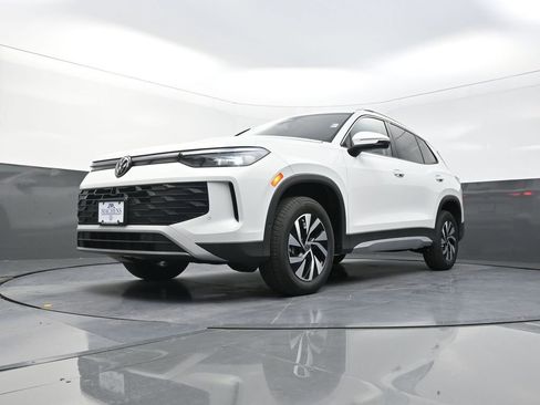 New 2026 Volkswagen Tiguan S AWD/4WD image 23