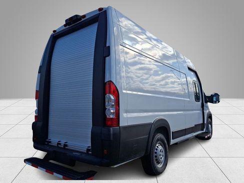 New 2024 RAM ProMaster 3500 w/ Delivery Van Package image 4