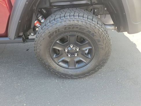 Used 2021 Jeep Gladiator Mojave image 24