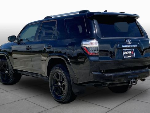 Used 2019 Toyota 4Runner SR5 RWD image 12