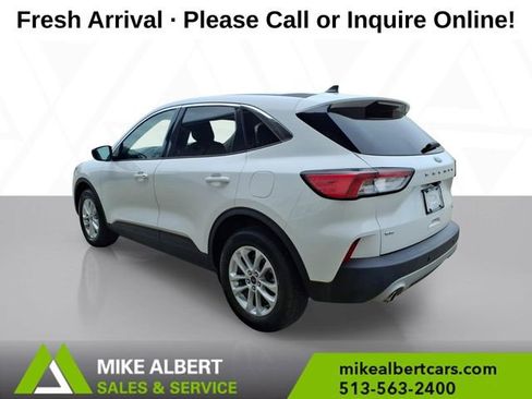 Used 2022 Ford Escape SE AWD/4WD image 5