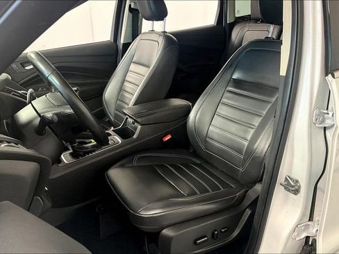 Used 2019 Ford Escape SEL image 25