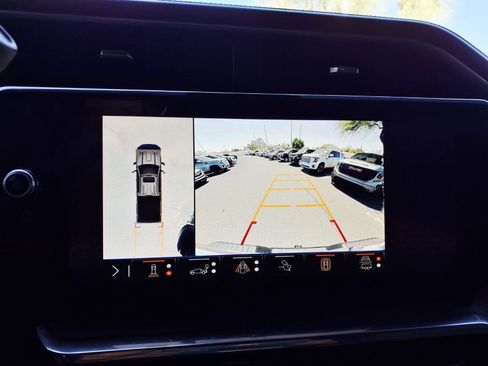 Certified 2025 GMC Sierra 2500 Denali image 23