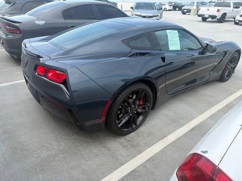 Used 2019 Chevrolet Corvette Stingray Coupe w/ Carbon Flash Badge Package RWD image 3
