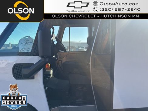 Used 2024 Chevrolet Brightdrop 400 w/ Commercial Equipment Package image 12