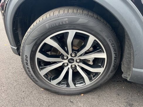 Used 2022 Ford Explorer ST-Line image 7