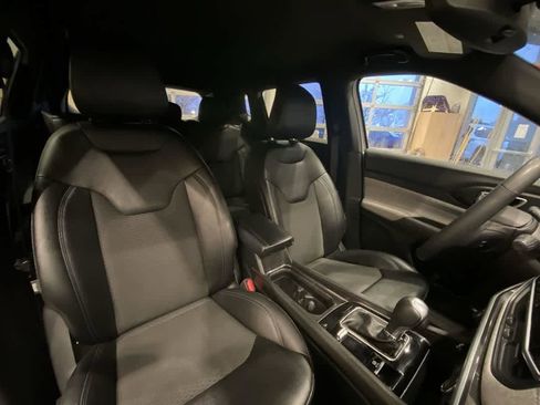 Used 2024 Jeep Compass Latitude image 26