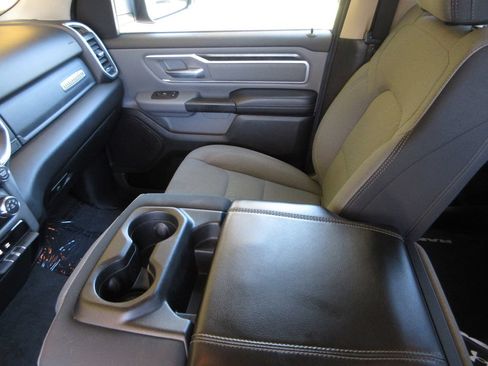Used 2020 RAM 1500 Big Horn RWD image 23
