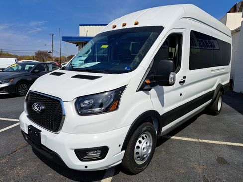 New 2026 Ford Transit 350 XLT image 3
