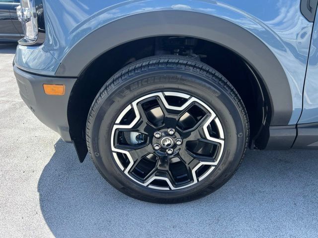 New 2026 Ford Bronco Sport Outer Banks w/ Outer Banks Tech Package+ AWD/4WD image 4