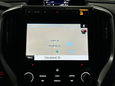 Used 2022 Subaru Ascent Limited w/ Technology Package image 7