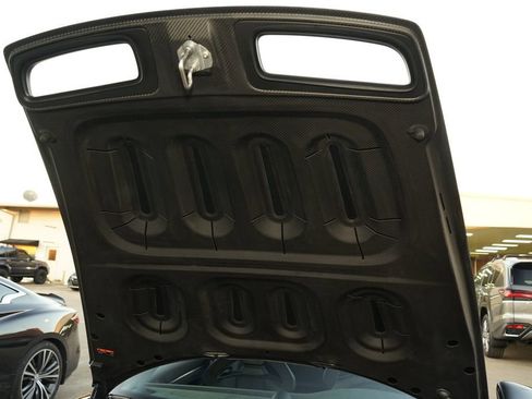 Used 2026 Porsche 911 GT3 image 36