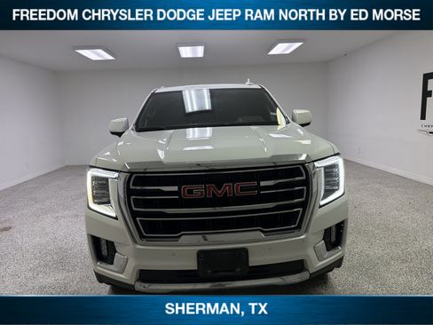 Used 2021 GMC Yukon SLT RWD image 2