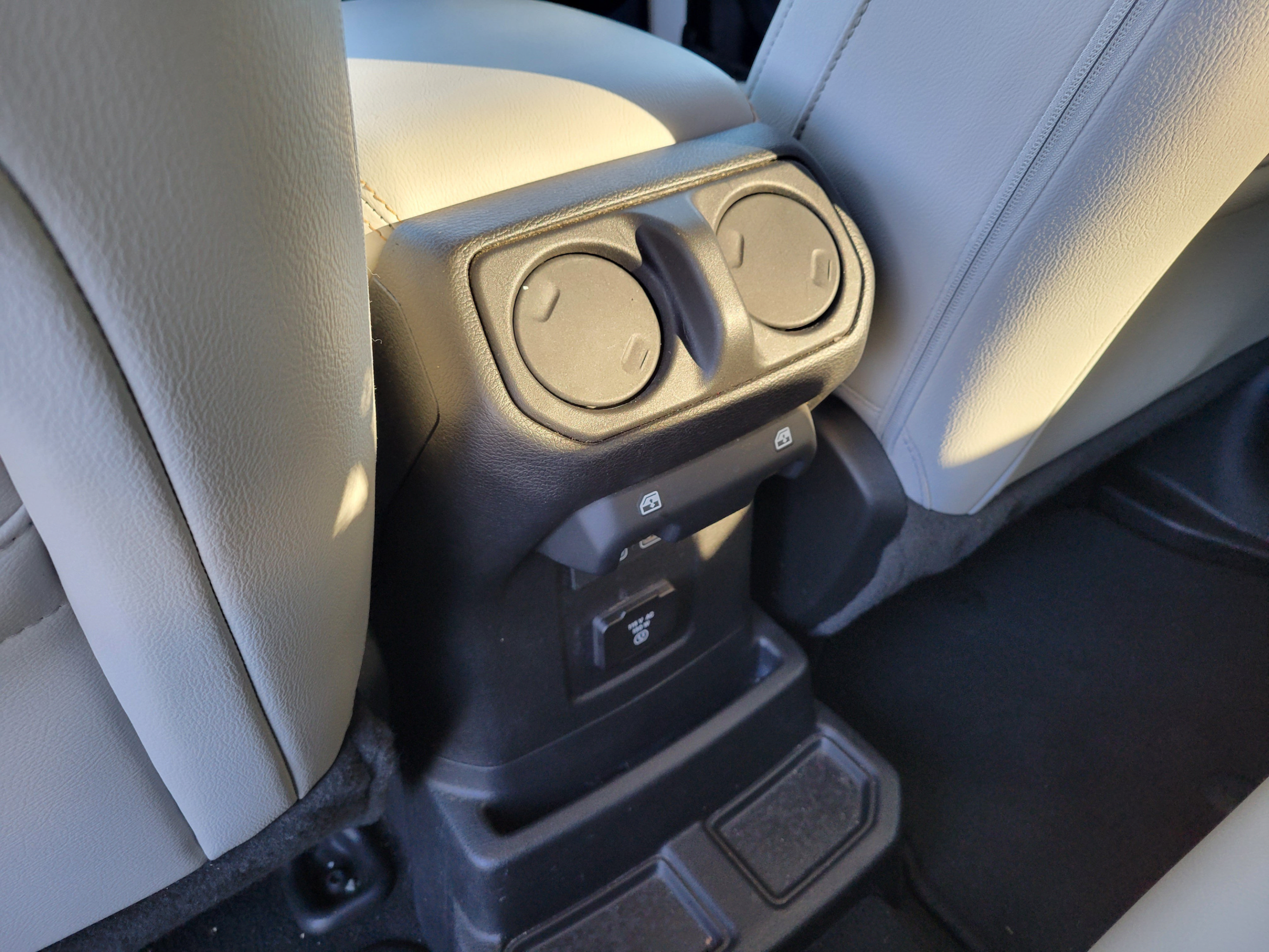 Certified 2021 Jeep Wrangler Unlimited Sahara AWD/4WD image 11