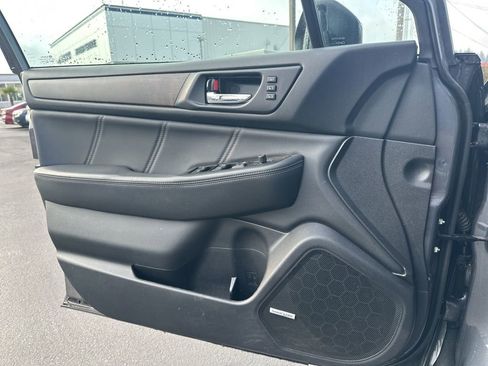 Used 2019 Subaru Outback 2.5i Limited image 16