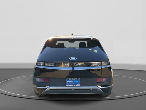 Certified 2024 Hyundai Ioniq 5 SEL RWD image 5