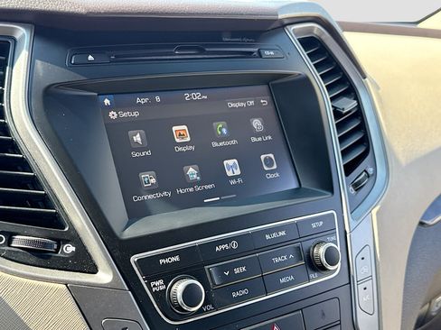 Used 2018 Hyundai Santa Fe Sport w/ 2.4L Value Package 02 image 10