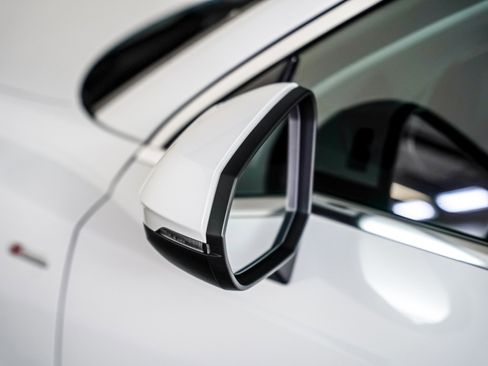 Used 2023 Audi Q3 2.0T Premium w/ Convenience Package image 25