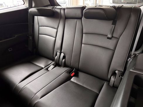 Used 2021 Honda Pilot Special Edition image 16