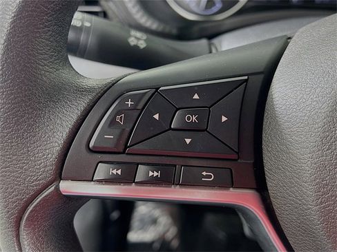 Used 2024 Nissan Sentra SV image 13