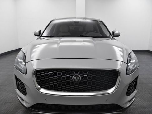 Used 2019 Jaguar E-PACE SE image 2
