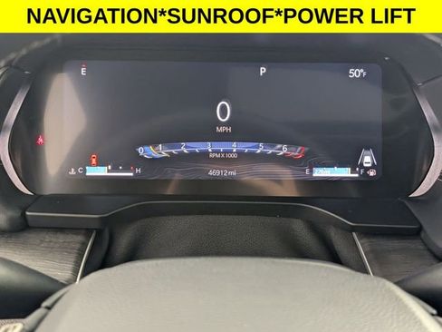 Used 2024 Jeep Grand Cherokee L Limited w/ Luxury Tech Group II image 18