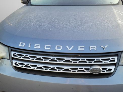 Used 2018 Land Rover Discovery HSE Luxury image 9