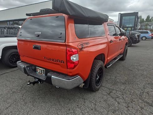 Used 2016 Toyota Tundra SR5 w/ TRD Off Road Package AWD/4WD image 5