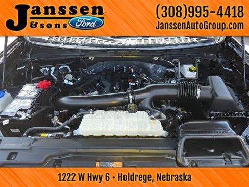 Used 2025 Ford Expedition Max Active AWD/4WD image 18