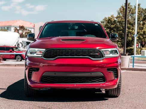 Used 2023 Dodge Durango R/T w/ Blacktop Package AWD/4WD image 2