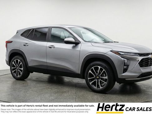Used 2025 Chevrolet TrailBlazer LT w/ Driver Confidence Package AWD/4WD image 1
