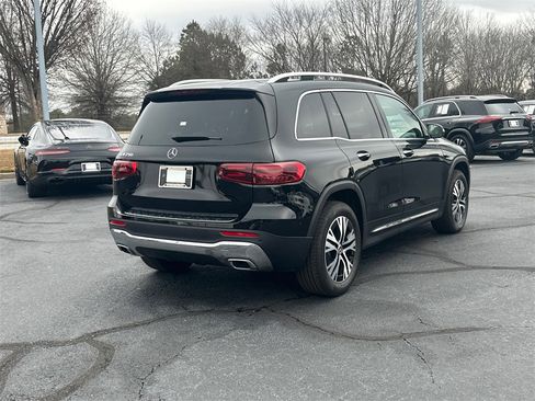 Certified 2025 Mercedes-Benz GLB 250 image 7