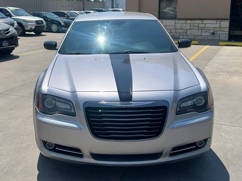 Used 2014 Chrysler 300 S AWD/4WD image 3