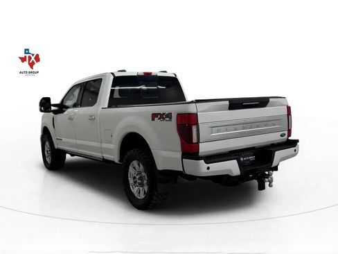 Used 2021 Ford F250 Platinum image 6