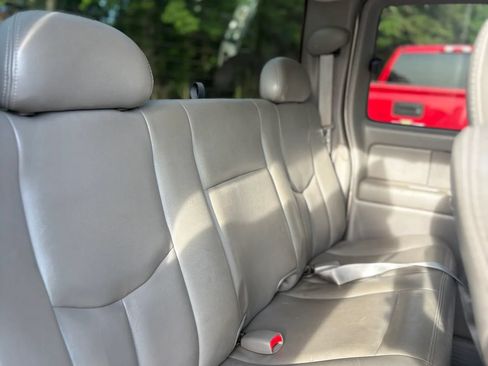 Used 2004 Chevrolet Silverado 1500 LT w/ Light Duty Power Package RWD image 20